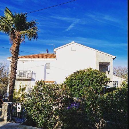Villa Rossi Brzac المظهر الخارجي الصورة